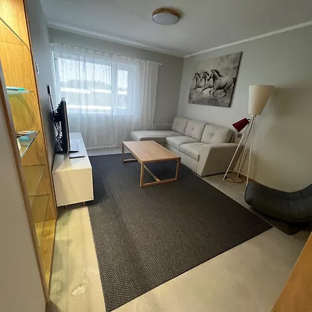 Emmaste Apartment Апартаменты